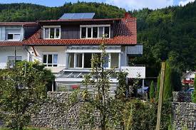 Haus reichenbach ligt in glottertal en biedt accommodatie met een balkon en gratis wifi. Haus Reichenbach Glottertal Glottertal Unterkunfte