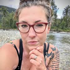 When a rom-com, Scooby-Doo, and Ghost Adventures collide… 👻 Forced  proximity 👻 Canadian setting 👻Grumpy/sunshine 👻 Meddling friends  Available Now! 📖 Paperback 🎧 Audible 📱Kindle Unlimited