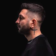 District Raw · Record label ⟋ RA