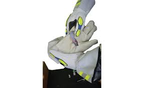 Wholesale chain mail glove ☆ find 4 chain mail glove products from 3 manufacturers & suppliers at ec21. Hand Safety How Much Protection Can Task Specific Gloves Provide 2020 04 01 Engineering News Record