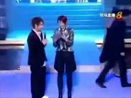 Es ist teil der jährlichen star awards, die von mediacorp für die beiden. Mediacorp Star Awards 2004 Most Popular Newcomer Award Youtube