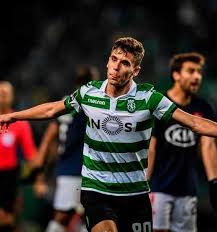 Miguel mariz luís (born 27 february 1999) is a portuguese footballer who plays as a midfielder for vitória de guimarães. Miguel Luis Bio Net Worth Footballer Position Current Team Stats Injury Transfer Salary Girlfriend Nationality Age Height Facts Wiki Gossip Gist