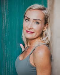 Female Photographer Dubai (@heatherbonkerphotography) • Instagram photos  and videos