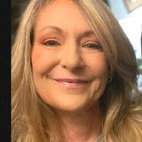 Juliet Walker's Instagram, Twitter & Facebook