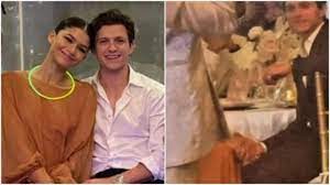 After years of denying it, the paps caught their offscreen romance while the couple indulged in a passionate makeout session in los angeles. Spider Man No Way Home Stars Tom Holland And Zendaya Hold Hands At Friends Wedding Movies News
