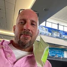 Timothy Hemenway's Instagram, Twitter & Facebook