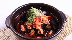 Bahan yang harus disiapkan : Resep Jjampong Mie Seafood Pedas Khas Korea Lifestyle Fimela Com