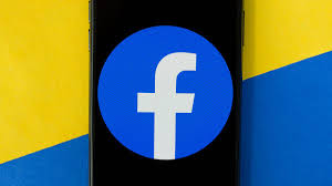 Facebook dark mode for android and ios. Facebook Is Testing Dark Mode For Ios And Android Here S How To Try It Out Cnet