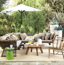 A Touch Of Luxe Beautiful Outdoor Space 39 Beautiful Outdoor Spaces Modern Patio Furniture Outdoor Coffee Tables