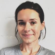 Angie Prater's Instagram, Twitter & Facebook