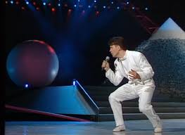 Opening the show, paul harrington and charlie mcgettigan kicked things off, shortly accompanied by the musical stylings of linda martin and niamh kavanagh. Eurovision 1987 Ireland S Johnny Logan In Focus Eurovisionary Eurovision News Worth Reading