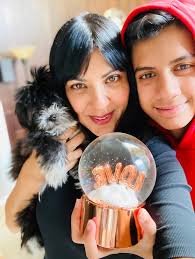 Just. Be. Still. 🔮