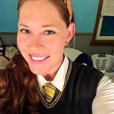 Amanda Amon's Instagram, Twitter & Facebook