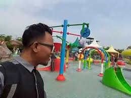 Tarif hotel di singapur land batu bara. Suasana Di Dalam Singapore Land Batubara Kab Asahan Youtube