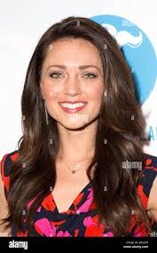 Alyssa kann -Fotos und -Bildmaterial in hoher Auflösung