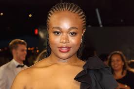 Shola (bukky bakray), or rocks, as she's known, lives in a london council flat with her younger brother emmanuel (d'angelou osei kissiedu) and their single mother. Qui Est Bukky Bakray La Revelation De Rocks