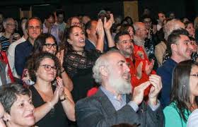 Apresentador comenta sobre a peça que tem, em seu título, a data de seu aniversário: Jo Soares Recebe Famosos Na Estreia De Espetaculo Em Sao Paulo Fotos R7 Famosos E Tv