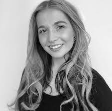 Darlene Labrecque's Instagram, Twitter & Facebook