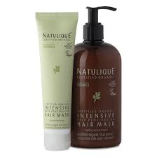 This intensive hair oil is the perfect treatment for all hair types, especially in all those cases when you need an extra conditioning therapy. Natulique Intensive Hair Mask Available Online From Belinda Hughes