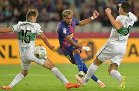 El Barcelona Se Cura Con Victoria 3-1 Ante El Elche Tras El Clásico