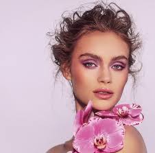 The Shoot: Tropical Summer Beauty By Iris Moreau