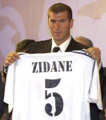 Su lugar en el banquillo lo ocupará el italiano massimiliano allegri#. Fussball 147 Millionen Zidane Wechsel Zu Real Endgultig Perfekt Sport Faz