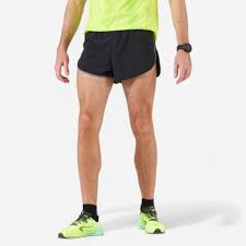Quần short Chạy bộ Xẻ hông Kiprun Split cho Nam - Đen/Xám