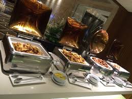 مطعم ملتقى الشرق والغرب بالرياض السعر المنيو العنوان