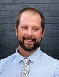 Taylor Hellmann's Instagram, Twitter & Facebook