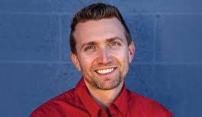 Ben Burke's Instagram, Twitter & Facebook