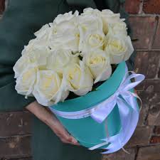 Hydrangeas contain many small, four poi. White And Tiffany 4999 Rub Delivery In 89 Min Flowwow Flower Delivery V Moskve