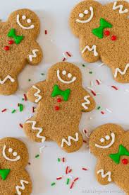 30 Easy Christmas Cookies Recipes Karen Monica Cookies Recipes Christmas Gingerbread Man Cookies Christmas Cookies Easy
