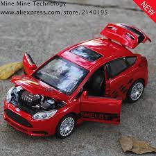 Darmowa Wysylka Ford Focus Alloy Diecast Model Samochodu 1 32 Pociagniecie Powrot Samochodzik Model Elektroniczny Samochod Z Swi Toy Car Car Model Diecast Cars