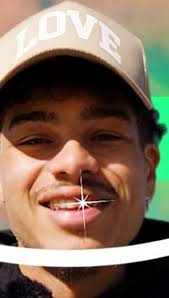 “From flipping chicken at a 9-5 to flipping the script