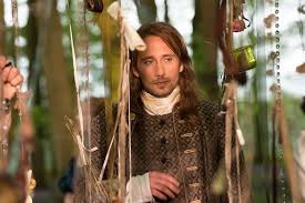 Les Jardins Du Roi Photo Matthias Schoenaerts Jardin Du Roi Film Film Serie