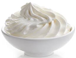La Creme Chantilly Est Une Creme Fouettee Sucree Et Parfois Aromatisee La Creme Chantilly Et La C Recette De Chantilly Creme Chantilly Creme Pour Gateau