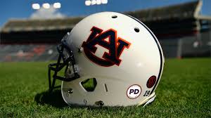 Ultimate autographs is the place for you. Auburn To Wear Helmet Decal In Honor Of Late Legendary Coach Pat Dye