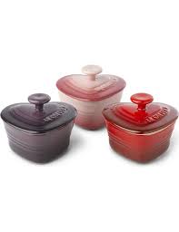Le creuset le creuset, bouton métal de remplacement pour cocottes, inox, 57mm, 94034570000001. Le Creuset Stoneware Heart Shaped Mini Ramekin Trio Selfridges Com