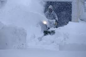 Snow In Buffalo Was For Stories And History Books And More Is Forecast The Boston Globe Upstate Ny Travel Upstate New York Snow Storm