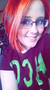 Julia Moats (@jmoats39)