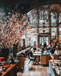 It S A Man S World Bar Innenausstattung Industriedesign Hauser Architektur