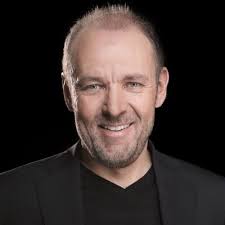 Frank Wolfram's Instagram, Twitter & Facebook