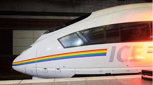 Maybe you would like to learn more about one of these? Uberschwemmte Bahnstrecke Macht Ice Zur Wasserbahn Video Stern De