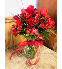 United states of america, miami, 1105 north broad street. Custom Designed Flowers Gifts Globe Az Florist
