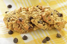 Tritare grossolanamente i cereali in un mixer e mettere in una ciotola con la farina e lo zucchero di canna. Ricetta Biscotti Vegani Non Sprecare