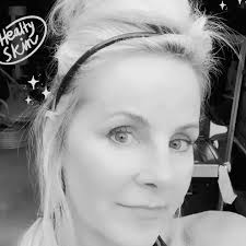 Kelly Rea (@petraskincare) • Instagram photos and videos