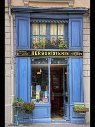 Beautiful Villages Towns In Provence You Simply Must See Solsophie Store Fronts Shop Facade Shop Fronts