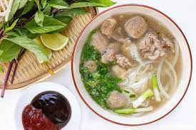 Flat rice stick noodles, used in phở as well as pad thai. Vietnamese Beef Noodle Soup Pho Bo Vietnamese Home Cooking Recipes