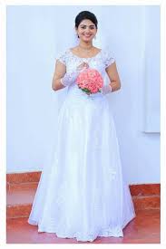 Pin By Minz On Eve S Beauty Parlour Christian Wedding Dress Christian Wedding Gowns Wedding Frocks