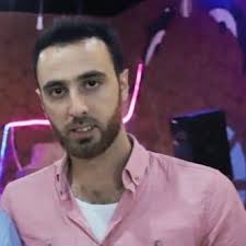 حلب مقتل السيد "محمود غازي قجة" اثناء تواجده في منزله بحي شارع النيل في  #حلب .. حيث تم طرق باب المنزل من قبل مجهولين ، وعند فتح الباب، تم إطلاق عدة  عيارات